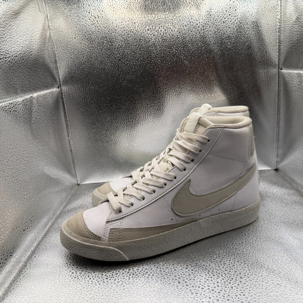 Size 7Y Nike Blazer Mid '77 SE White/Light Bone-Volt Kids Sneakers DM1000-100 - Picture 5 of 9